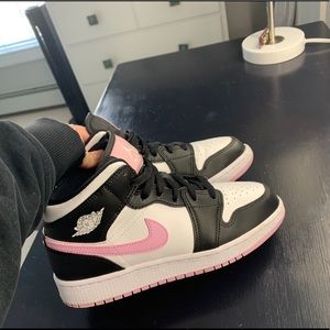Artic pink jordan one mids